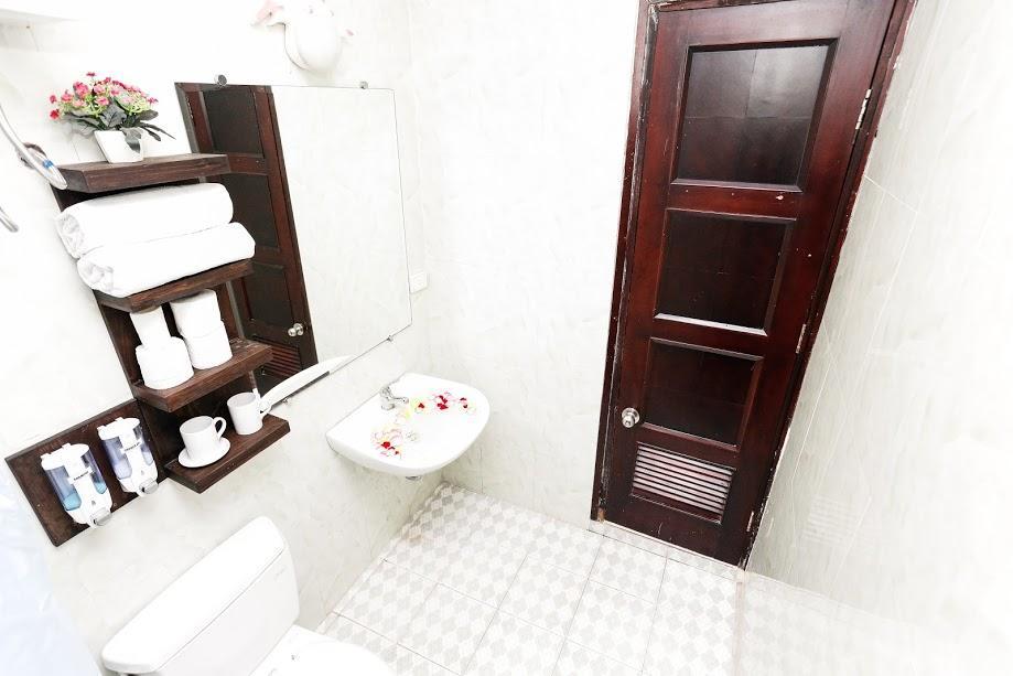 Hanoi Traveller Hostel Екстер'єр фото